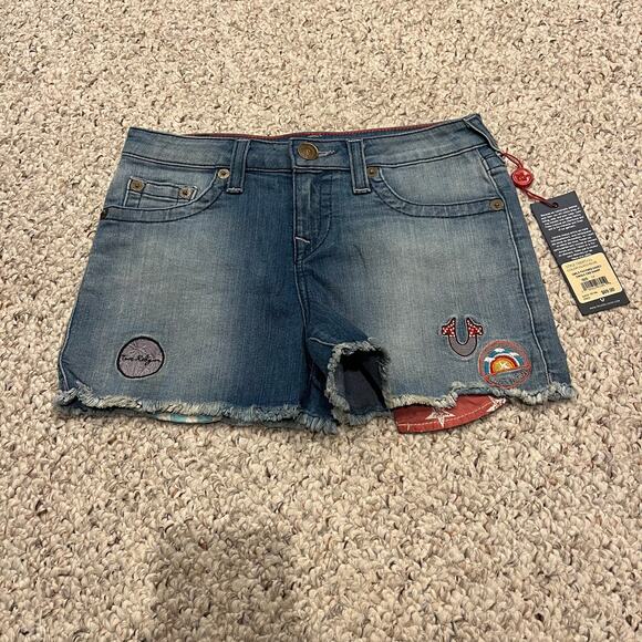 NWT True Religion Patched Casey Jean Shorts Girls Sz 14 Y2K Embroidered Patches - Picture 1 of 7